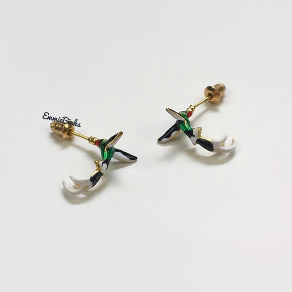 ✨3for$38sale New Minimalist Tiny Hummingbird Hoop Earrings / Bird Earrings - Picture 1 of 12